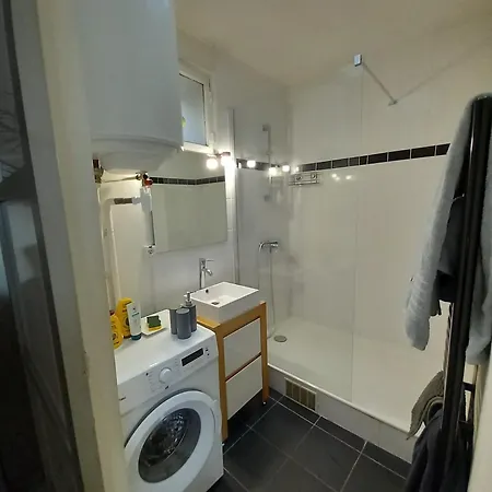 Batignolles Pour 2 Pers * Paris