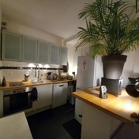 Batignolles Pour 2 Pers * Paris
