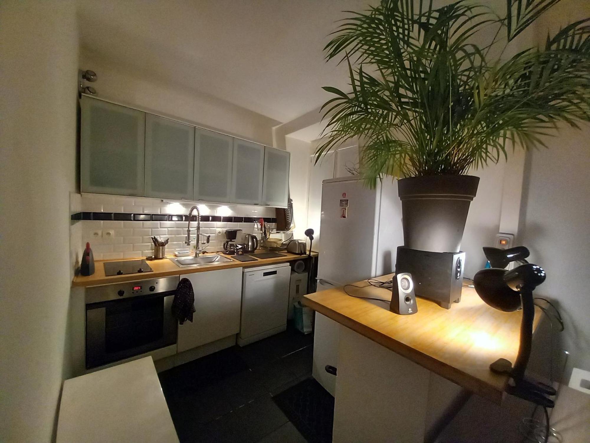Batignolles Pour 2 Pers * Paris
